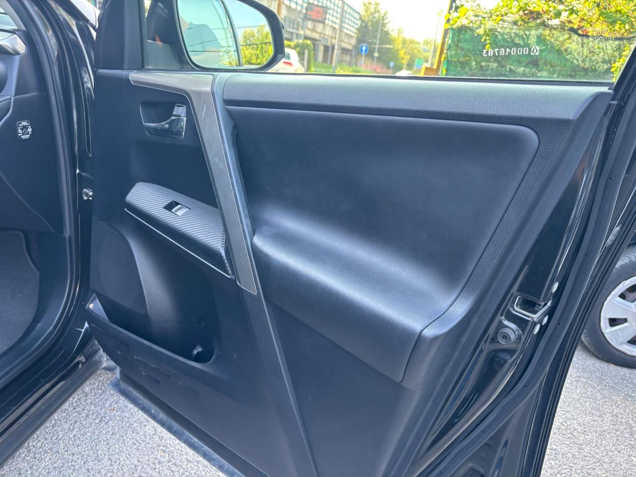 Toyota RAV 4 RAV4 2.0 D-4D 4WD Lounge