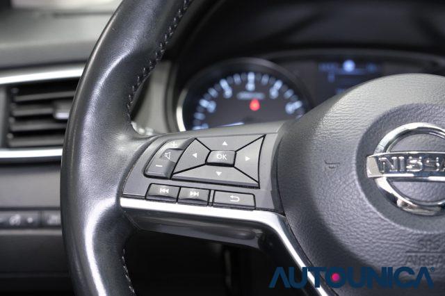 NISSAN Qashqai 1.2 DIG-T N-CONNECTA NEOPATENTATI TETTO PANORAMA