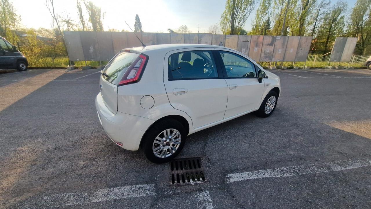 Fiat Punto 1.4 8V 5 porte Natural Power Street