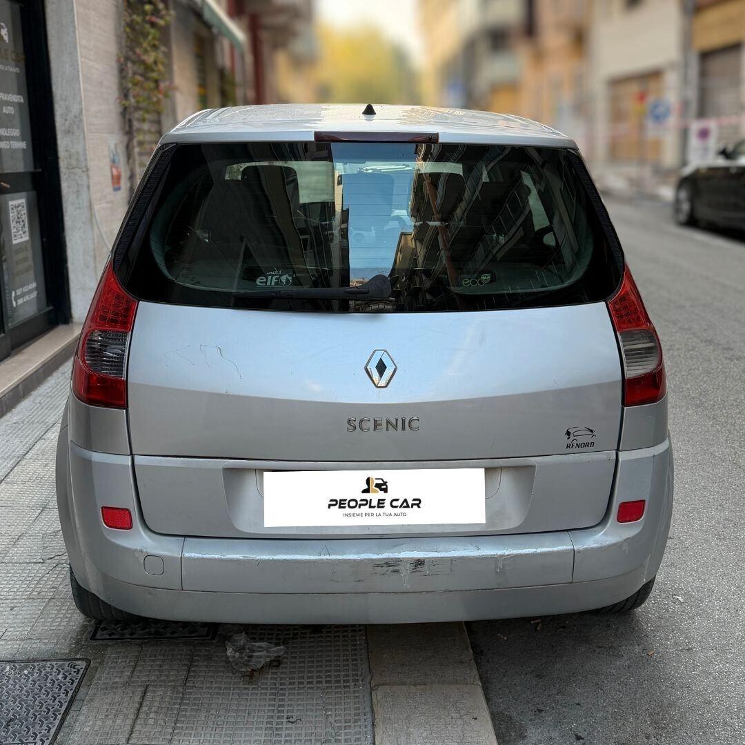 Renault Scenic 1.5 dCi 105cv