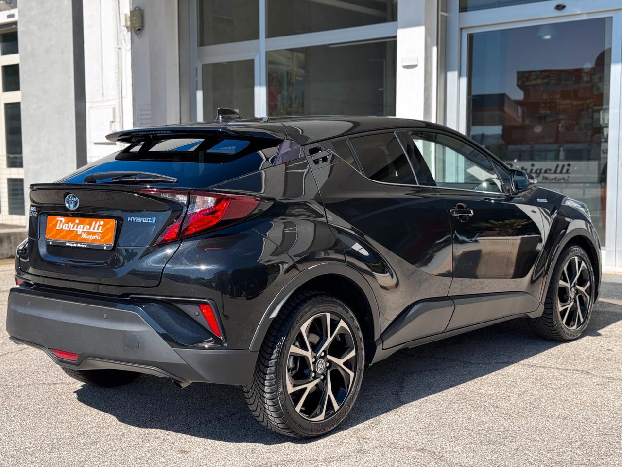 Toyota C-HR 1.8 Hybrid E-CVT Trend