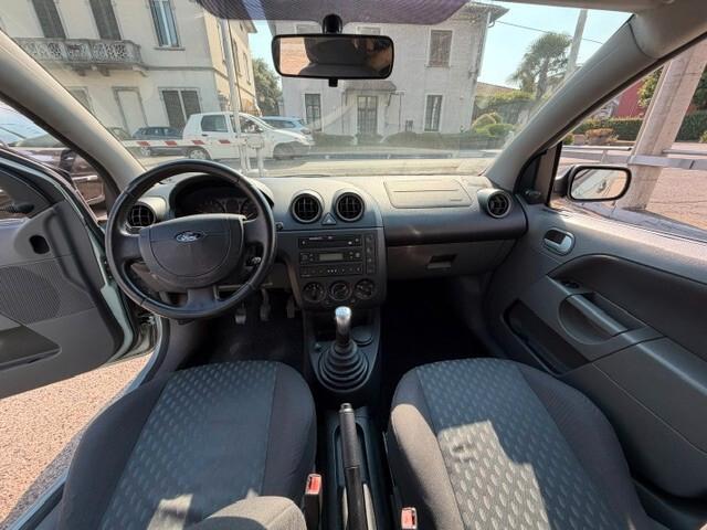 Ford Fiesta 1.4 16V 5p. NEOPATENTATI