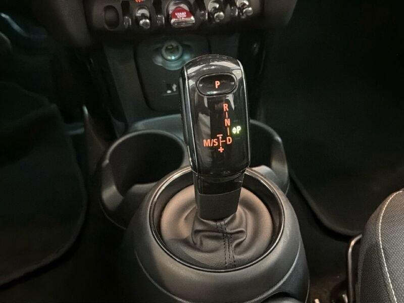 MINI Mini 5 porte Mini 5p 1.5 Cooper Classic auto