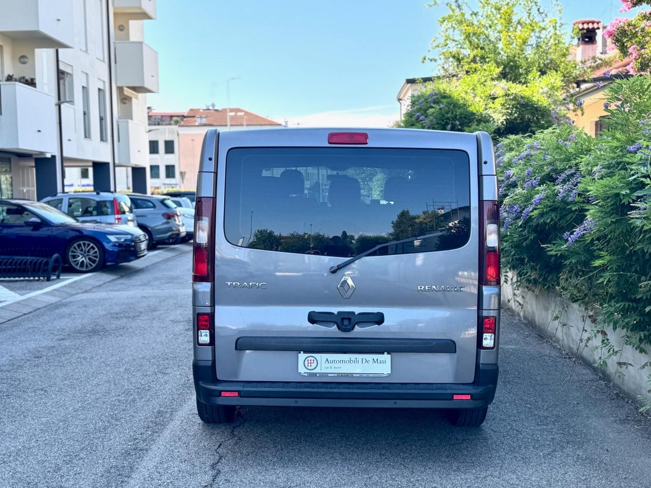 Renault Trafic T29 1.6 dCi 120CV 9 posti