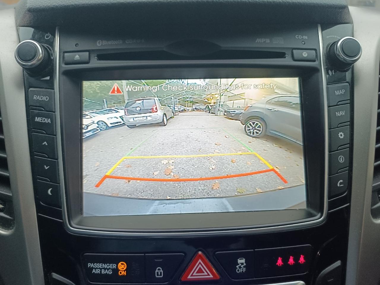 Hyundai i30 1.6 CRDi Business NAVIGATORE RETROCAMERA