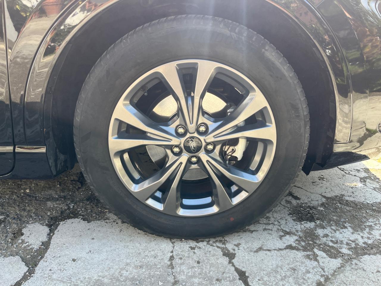 Ford Kuga 2.5 Full Hybrid 190 CV CVT 2WD ST-Line