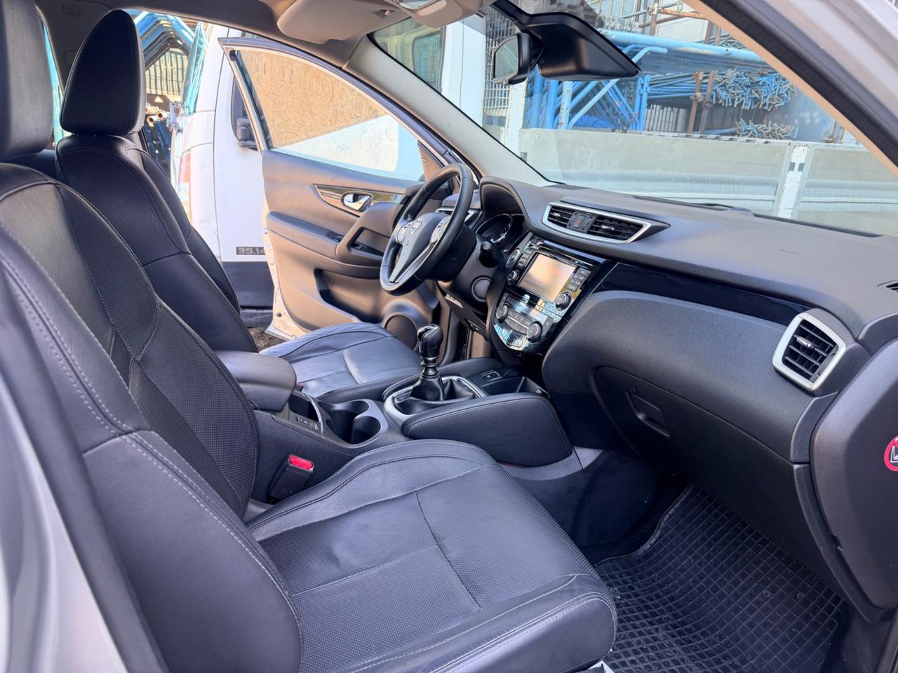 Nissan Qashqai 1.6 dCi 4WD Tekna