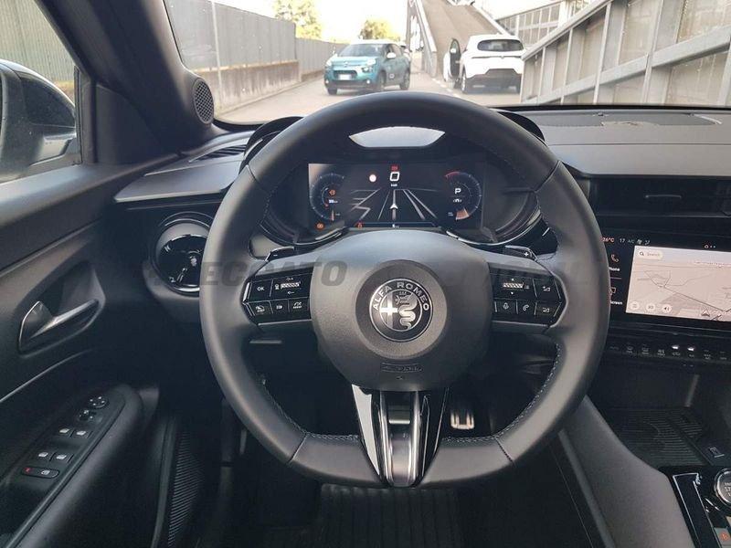 Alfa Romeo Junior Junior 1.2 ibrida Speciale 145cv edct6