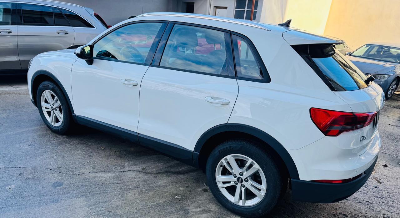 Audi Q3 35 TDI quattro S tronic line edition