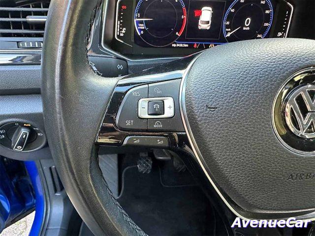 VOLKSWAGEN T-Roc Advanced 4motion APPLE CARPLAY UNICO PROPRIETARIO