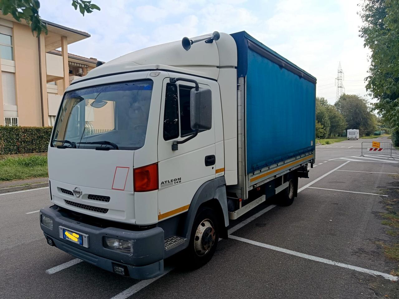 Nissan alteon Patente C centina e telone