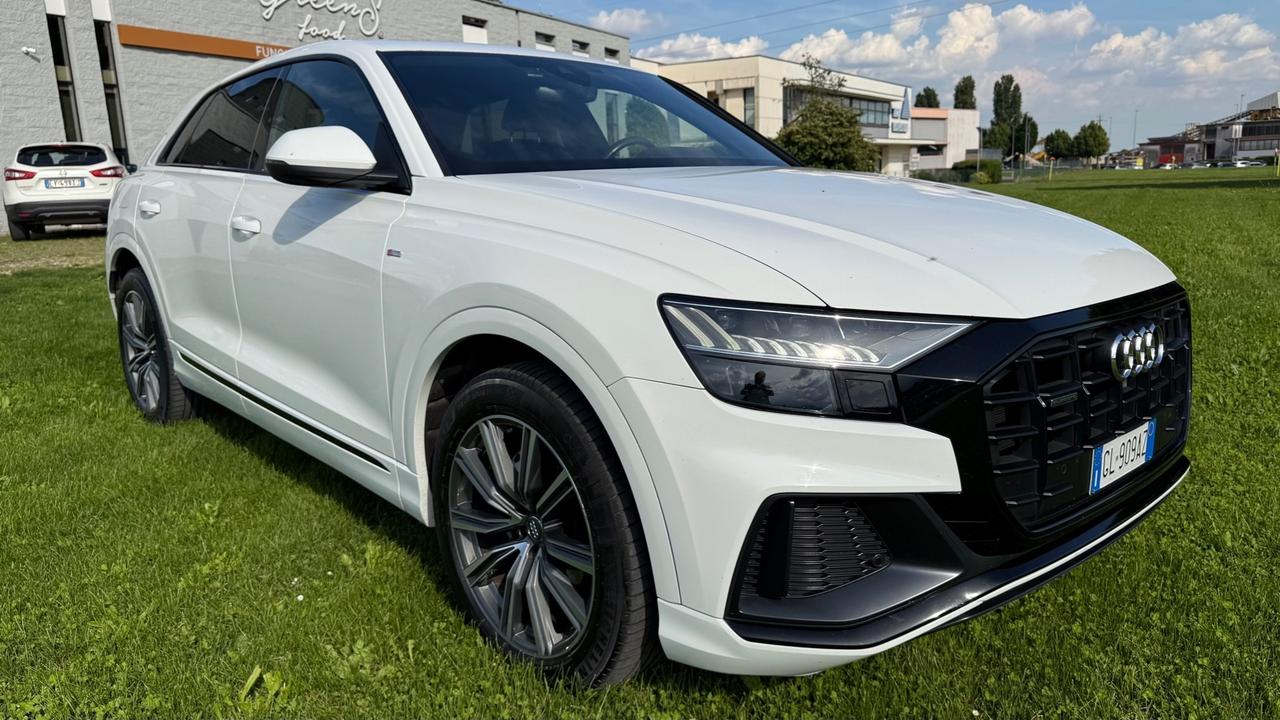 Audi Q8 50 TDI 286 CV quattro tiptronic Sport