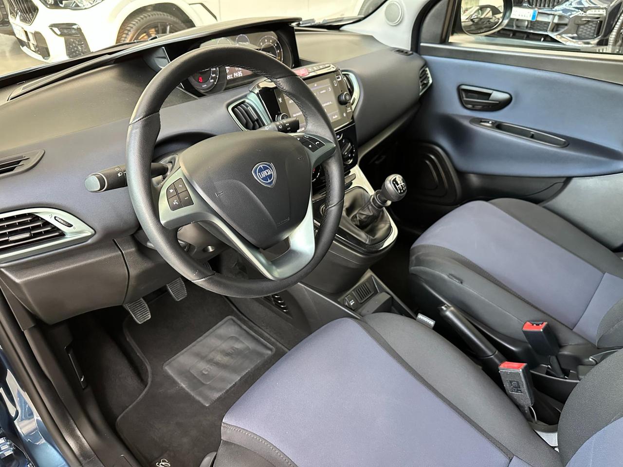 Lancia Ypsilon 1.0 firefly hybrid Gold Plus s&s 70cv 5p.ti-Camera-Carplay