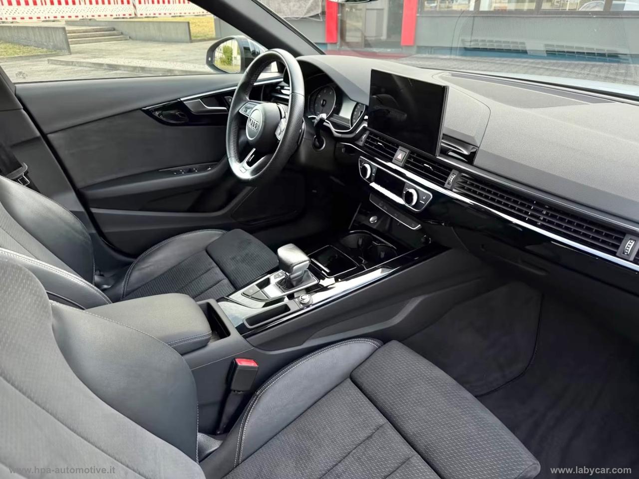 AUDI A4 Avant 2.0TDI S-tronic S-line Competition Led Navi Pelle Cerchi 19