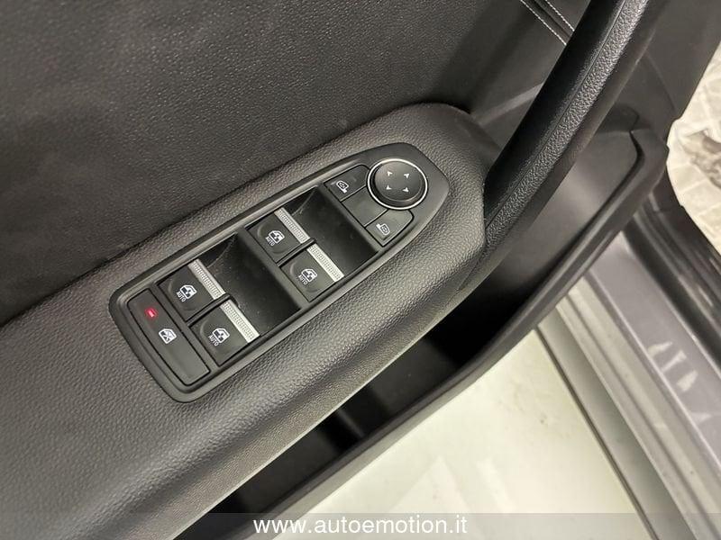 Renault Captur TCe 12V 90 CV Techno