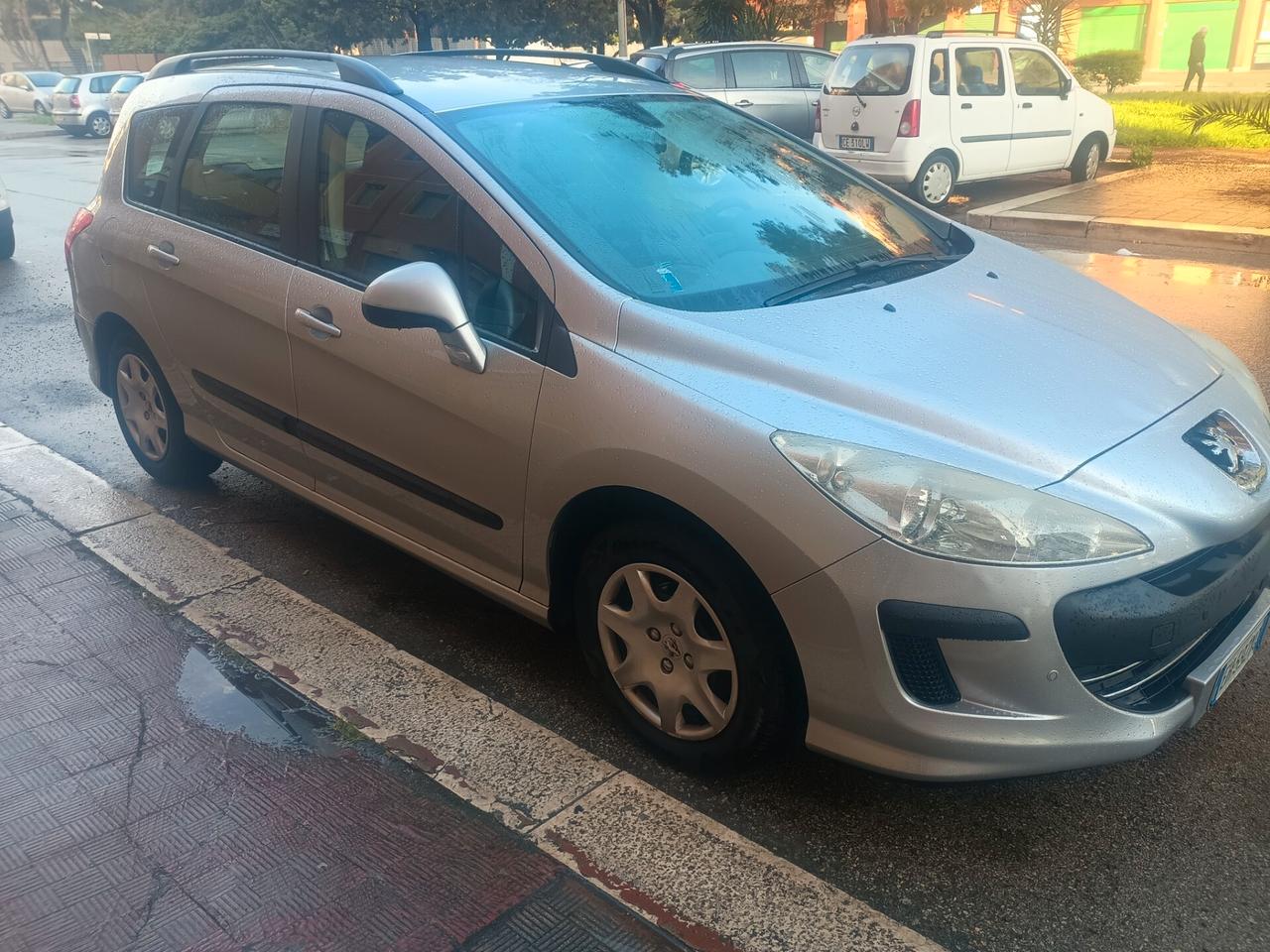 Peugeot 308 1.6 8V HDi 93CV SW Access