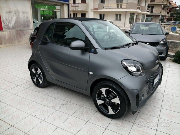 Smart fortwo coupe' eq 60kw passion