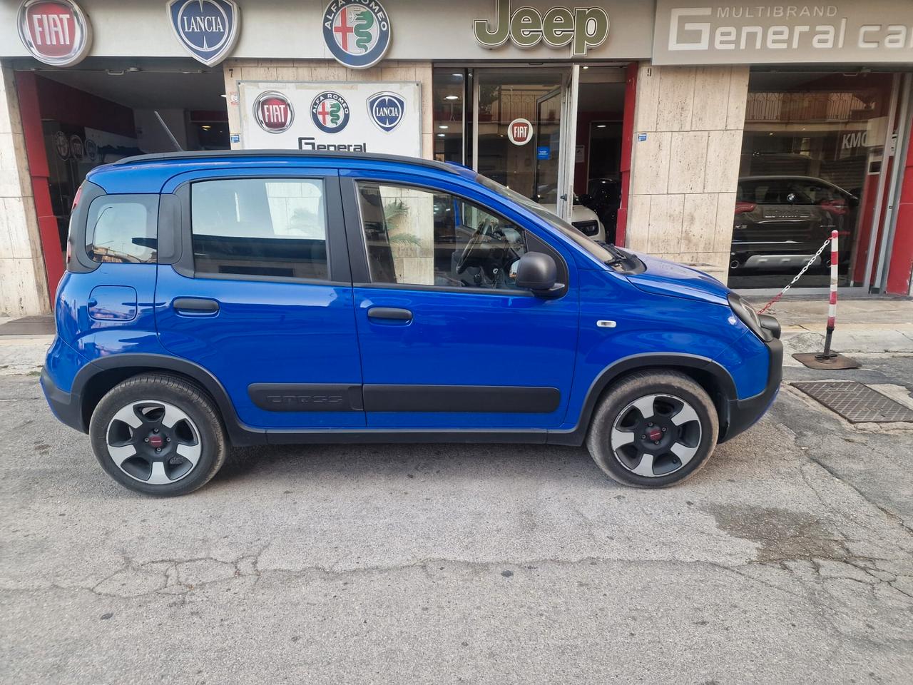 Fiat Panda 1.0 FireFly S&S Hybrid City Cross