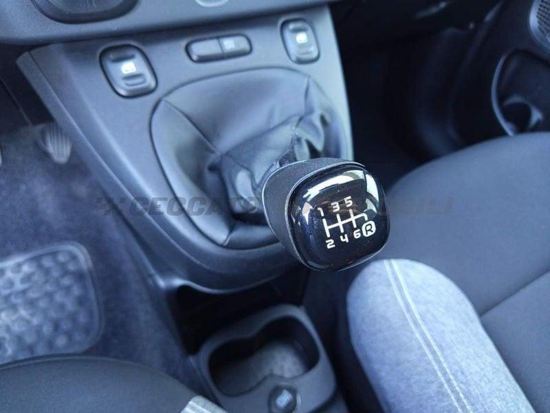 FIAT Panda Panda 1.0 firefly hybrid City Life s&s 70cv 5p.ti