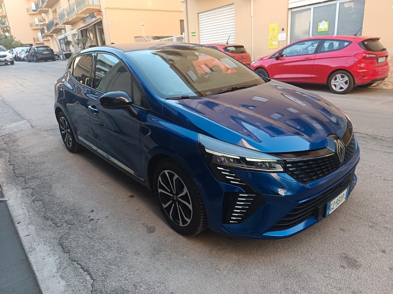 Renault Clio 1.0- 90 CV Techno KM18000 Garanzia Renault
