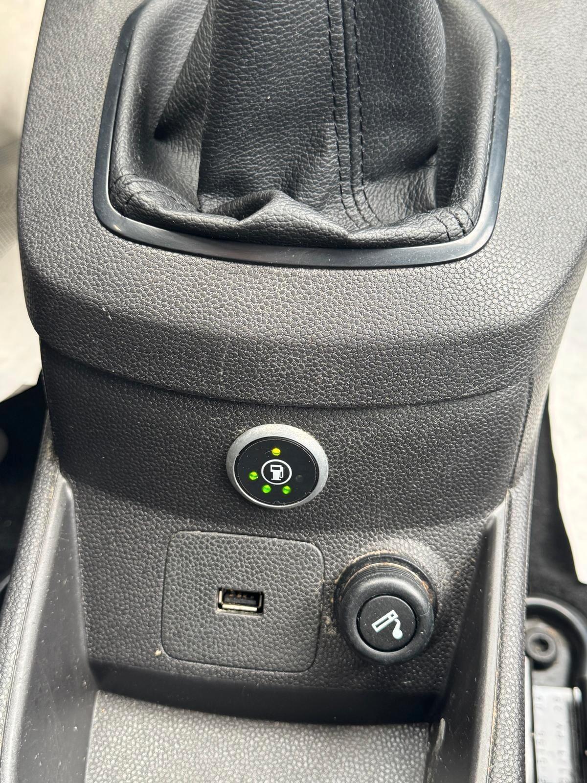 Ford Fiesta 1. GPL 95CV 5 PORTE 2016