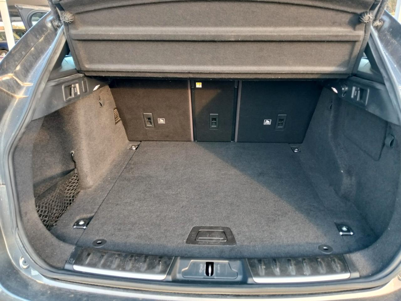 Jaguar F-Pace 2.0 D 180 CV AWD aut. Portfolio