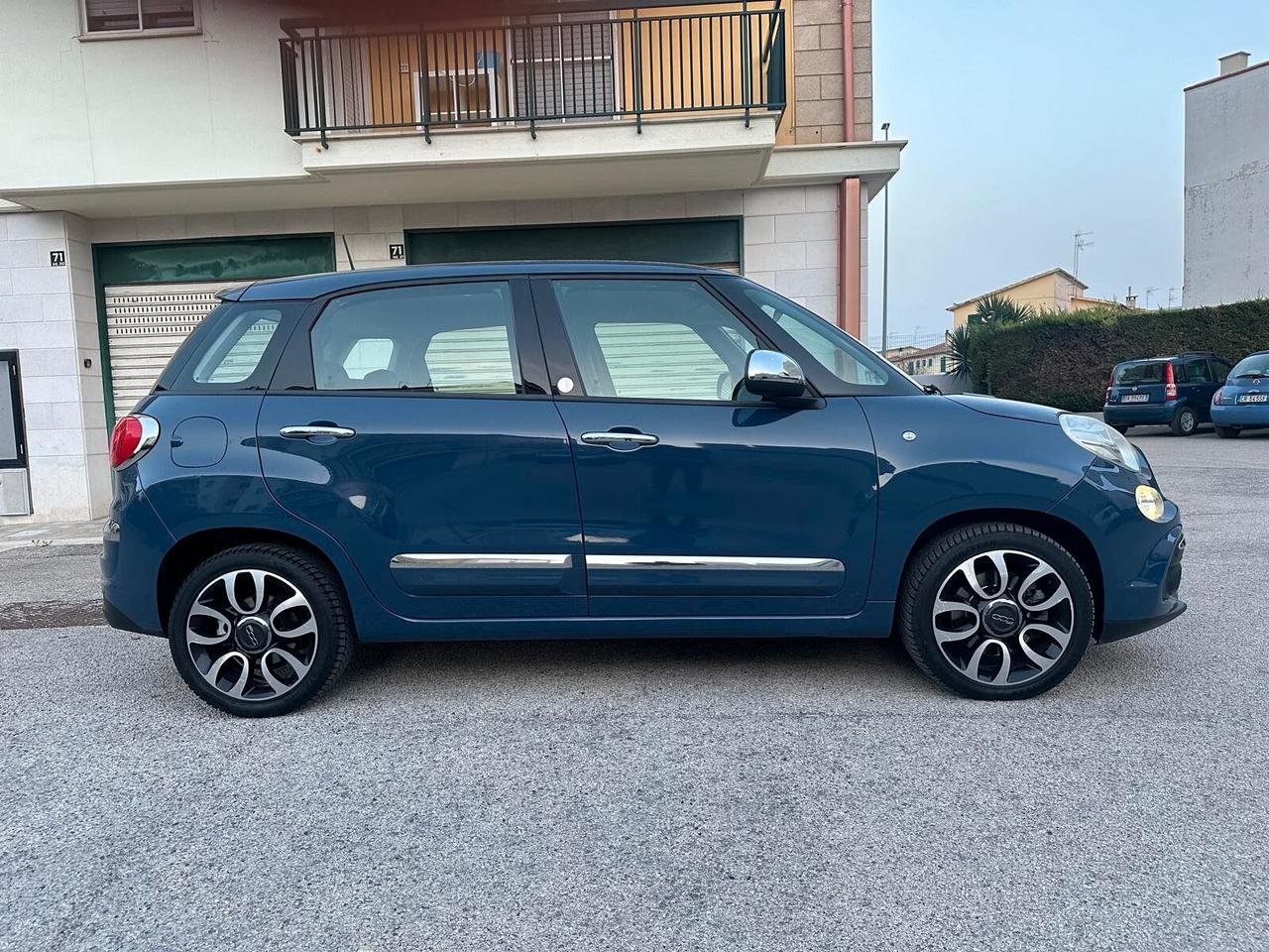 Fiat 500L 1.6 Multijet 120 CV Mirror