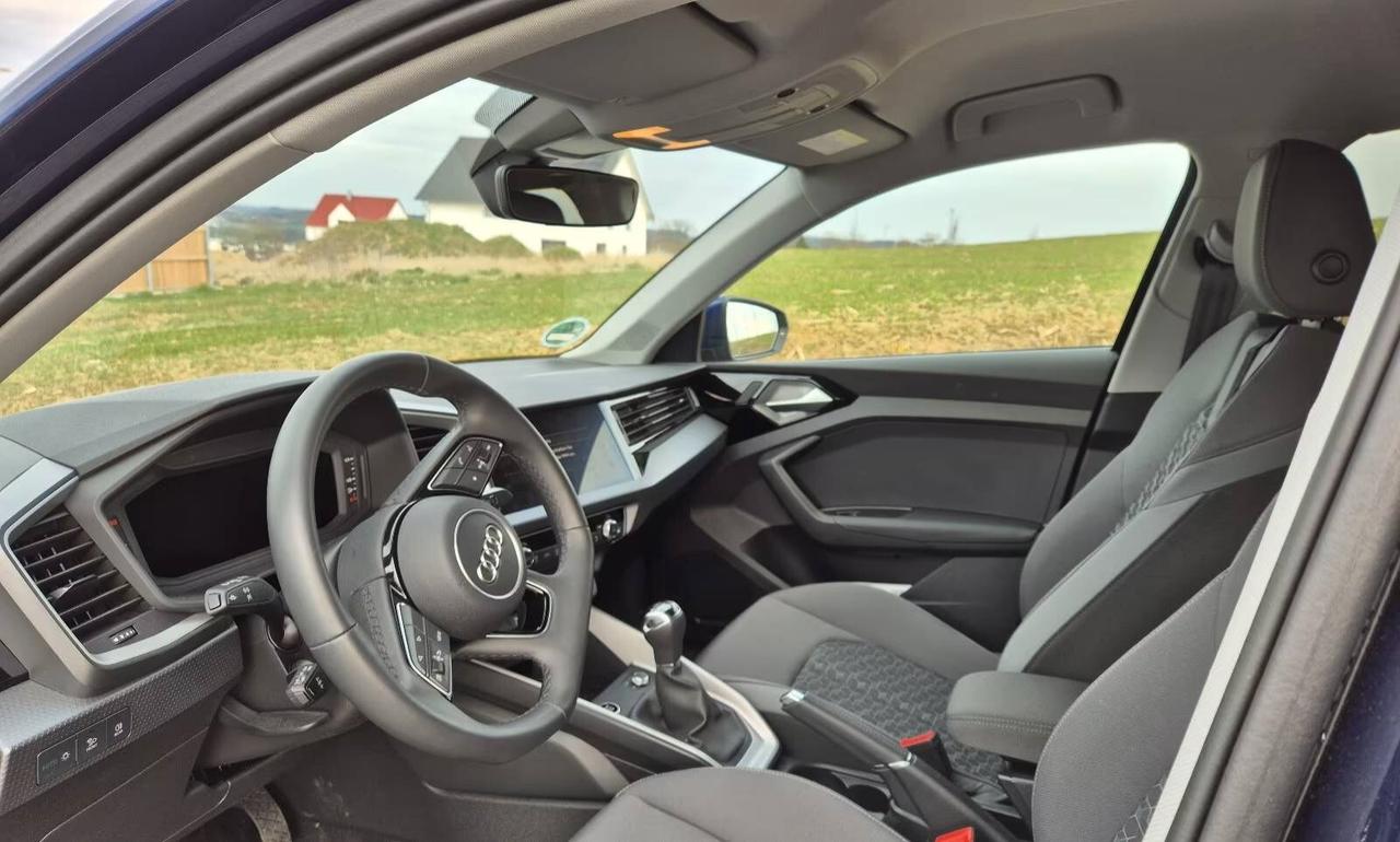 Audi A1 allstreet 30 TFSI Business