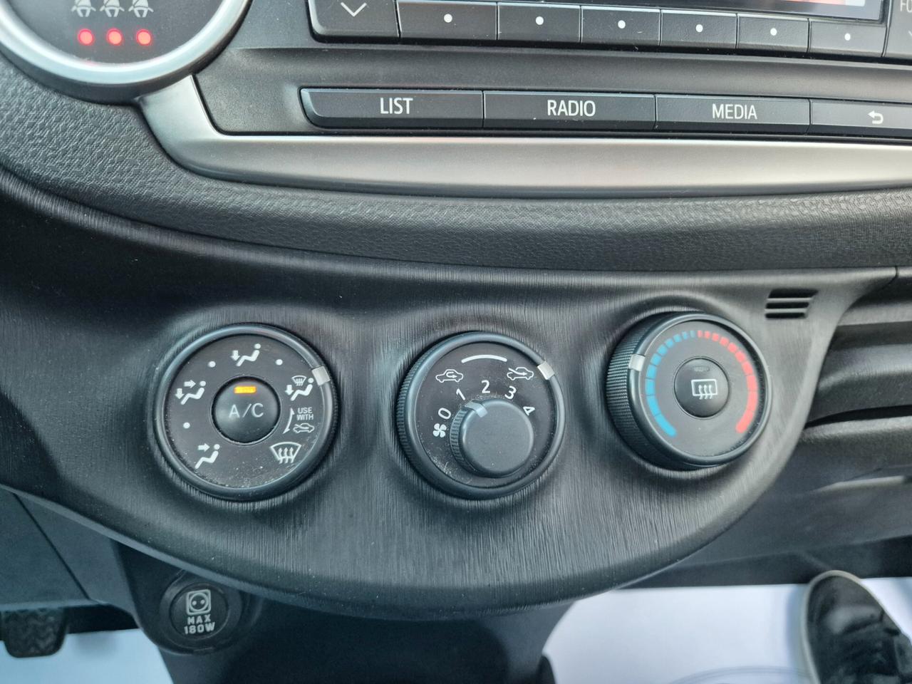 Toyota Yaris 1.0Benzina Lounge