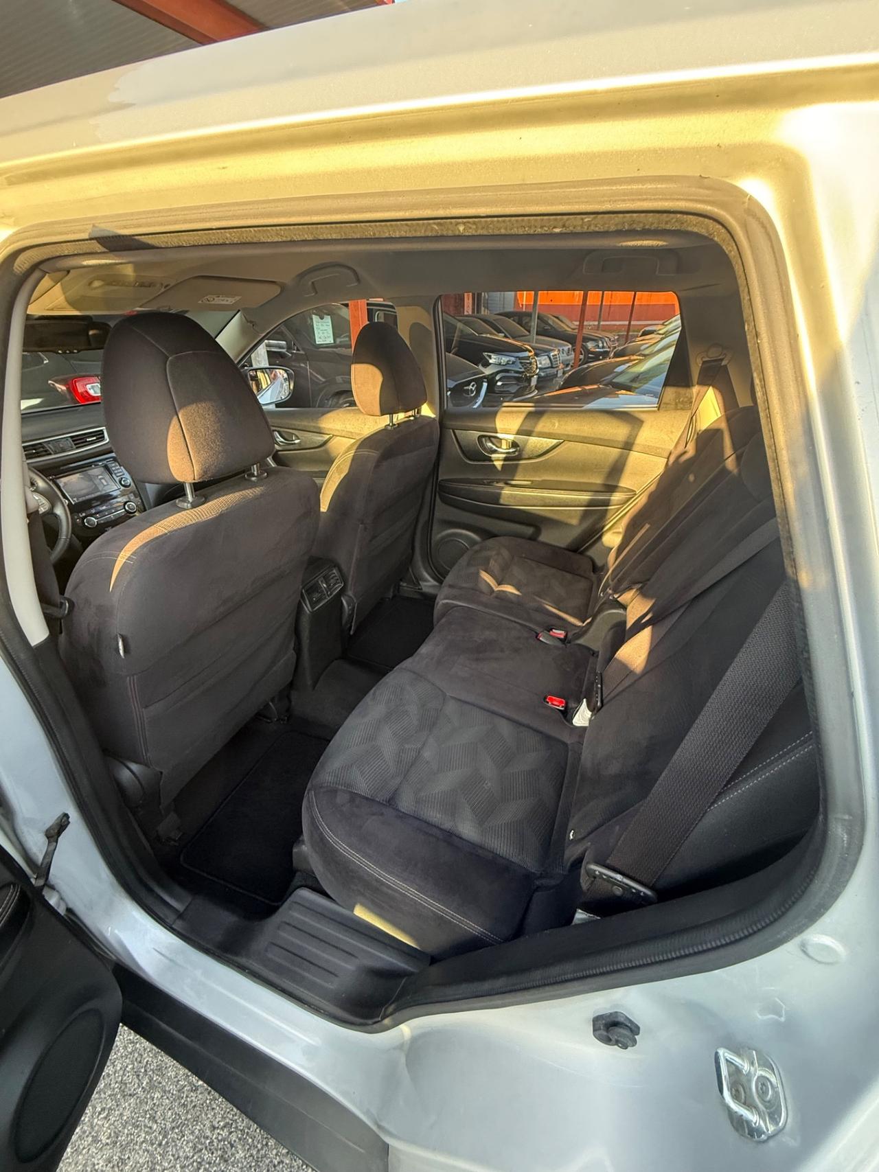 X-Trail 1.6 dCi 2WD Tekna-unipro-rate-garanzia -
