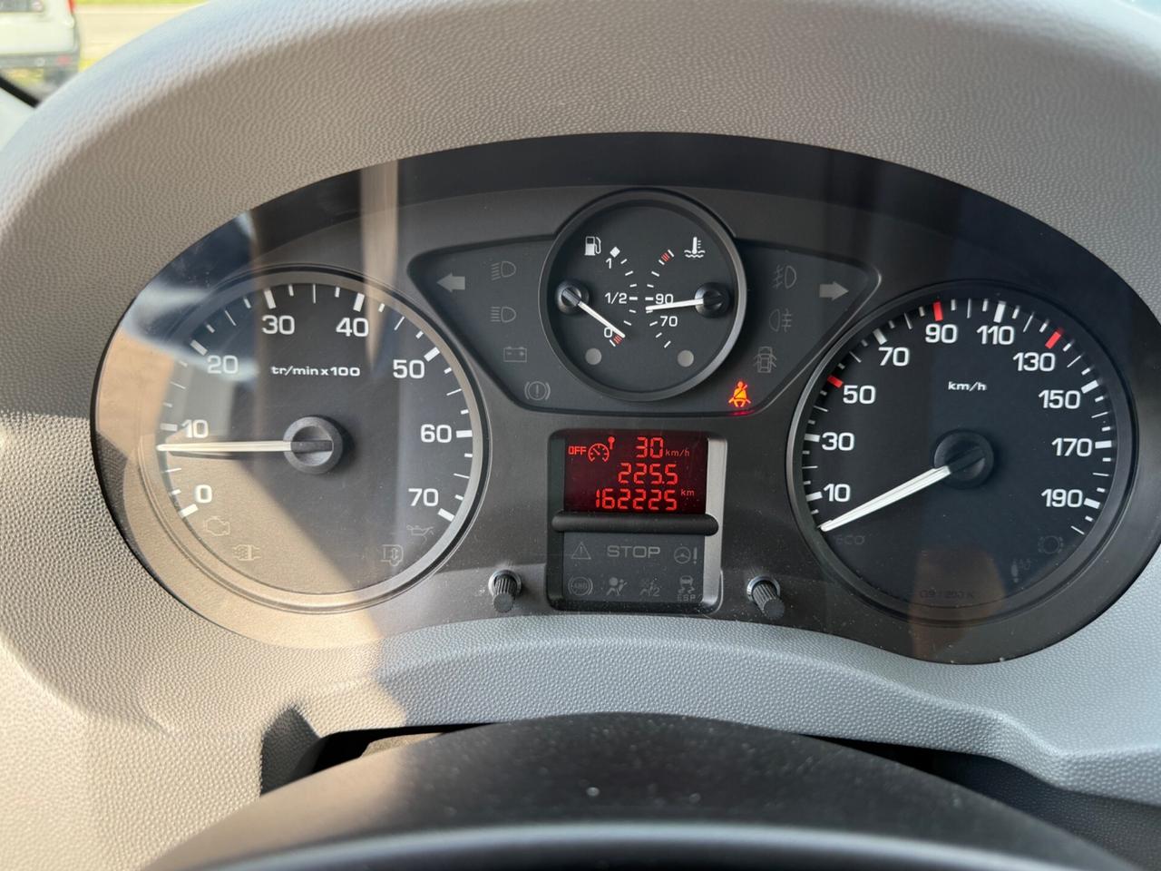 Autocarro Fiat scudo
