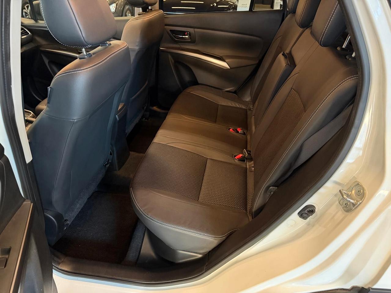 Suzuki S-Cross 1.4 Hybrid 4WD AllGrip A/T Starview