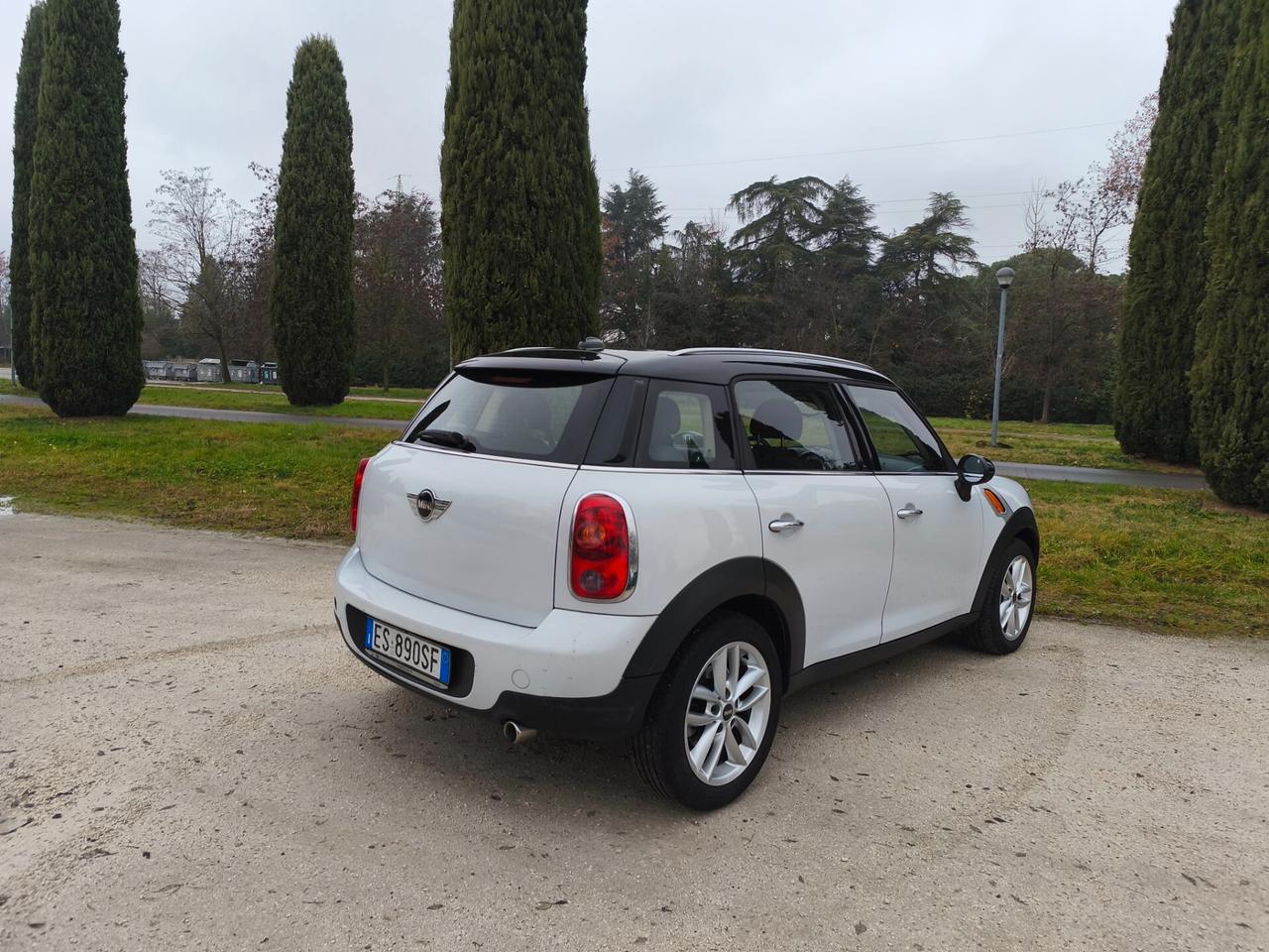 Mini Cooper D Countryman 2.0 Automatica