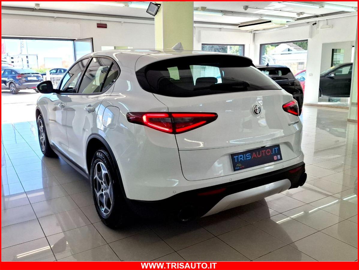 ALFA ROMEO Stelvio 2.2 Td AT8 Super (BIXENO+NAVI)