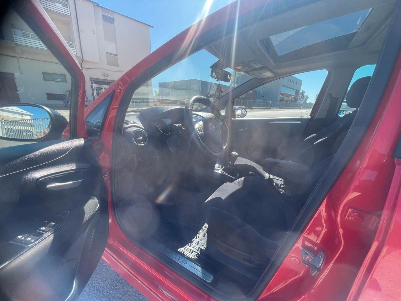 Fiat Punto 1.3 MJT II S&S 95 CV 5 porte Sport