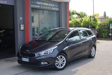 KIA cee'd 1.4 CVVT SW Navi Tel USB Android Apple NEOPATENTAT