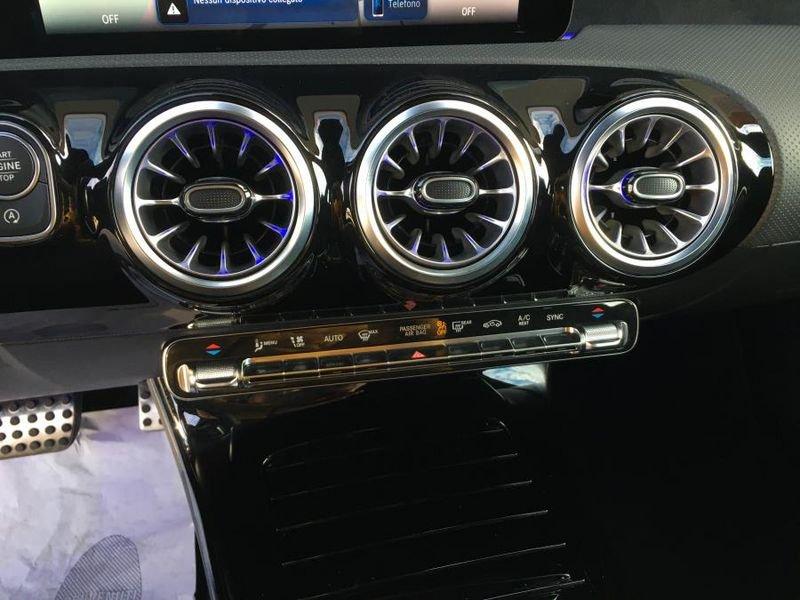 Mercedes-Benz Classe A A 180 d Automatic AMG Line Advanced Plus PARI AL NUOVO