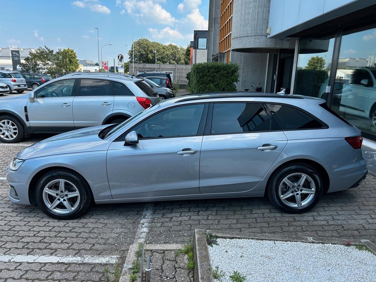 Audi A4 Avant 35 2.0 tdi mhev 163cv s-tronic CAMBIO KO