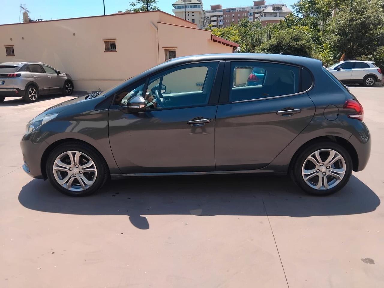 PEUGEO 208 1.6 BlueHDI 75CV ACTIVE GARANZIA 12 MESI