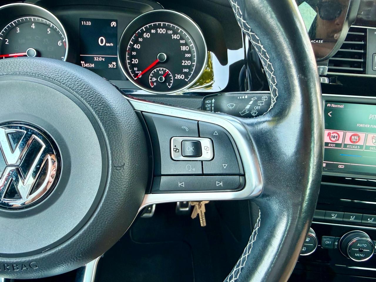 Volkswagen Golf 7 5p 1.4 tsi Sport Edition 125cv R-Line TAGLIANDI VOLKSWAGEN