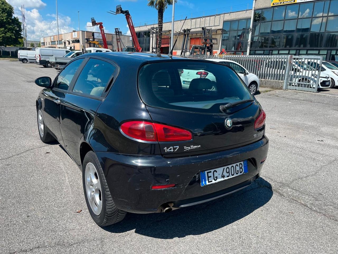 Alfa Romeo 147 1.6 16V TS (105) 5 porte