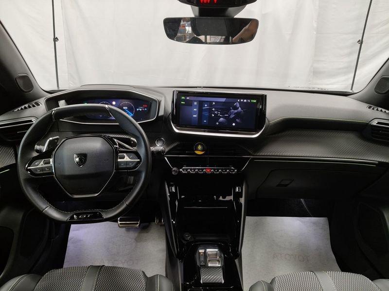 Peugeot 2008 2008 PureTech 130 S&S EAT8 GT