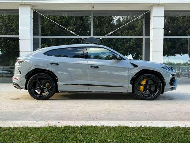 Lamborghini Urus 4.0 V8 4 pti auto Serv Lamborghini Akrapovic/Tetto