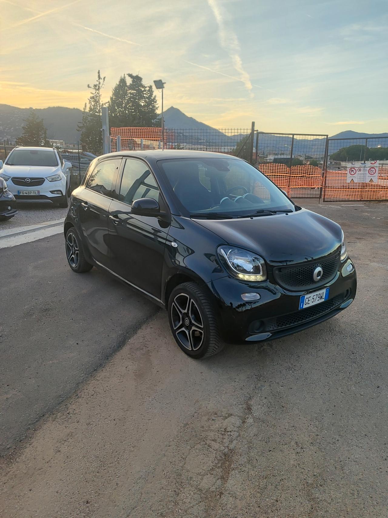 Smart ForFour 70 1.0 Passion