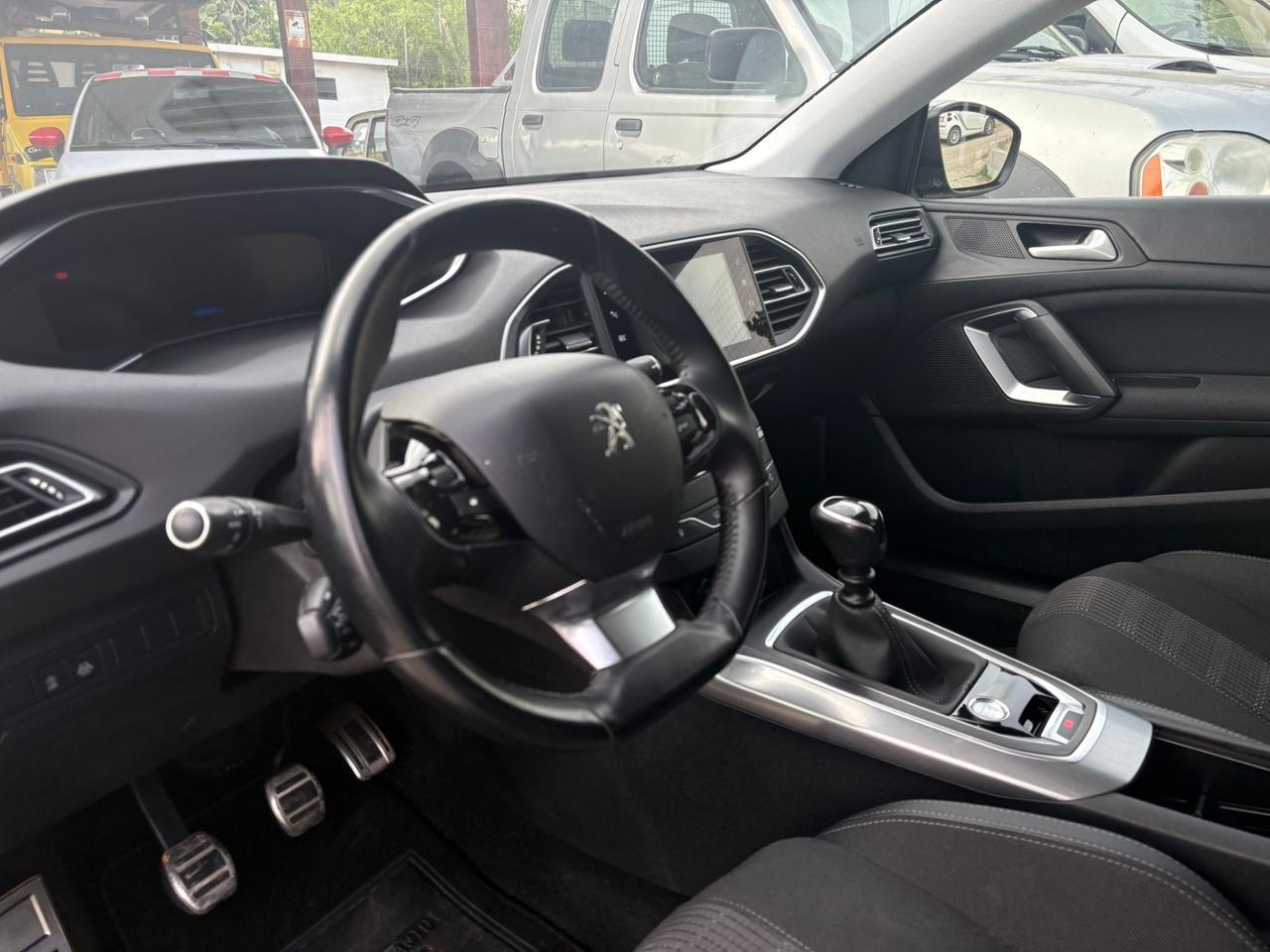 Peugeot 308 BlueHDi 130 S&S SW GT