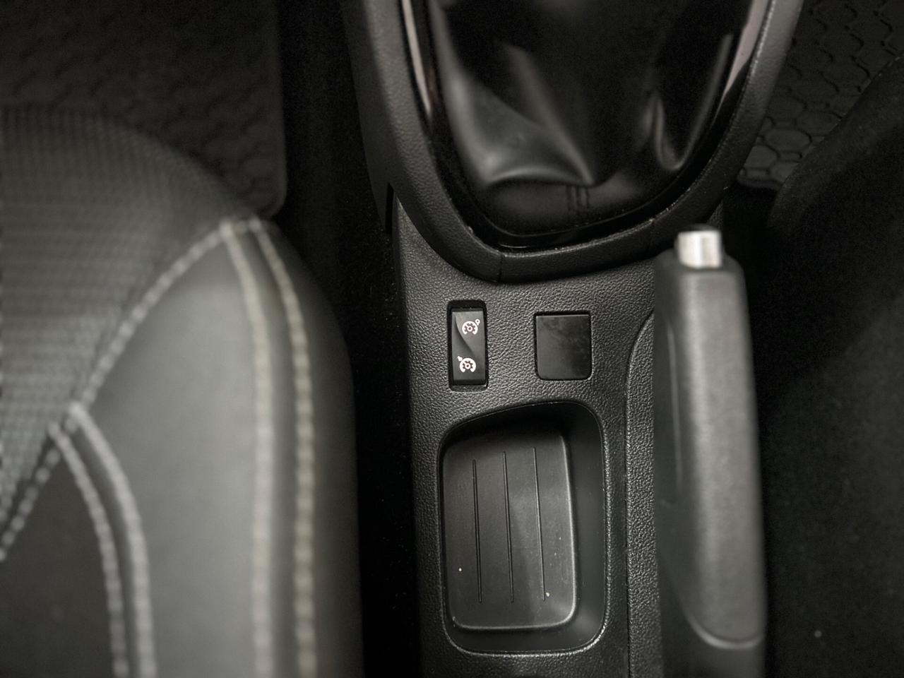 Renault Clio sport 1.2 75CV Zen