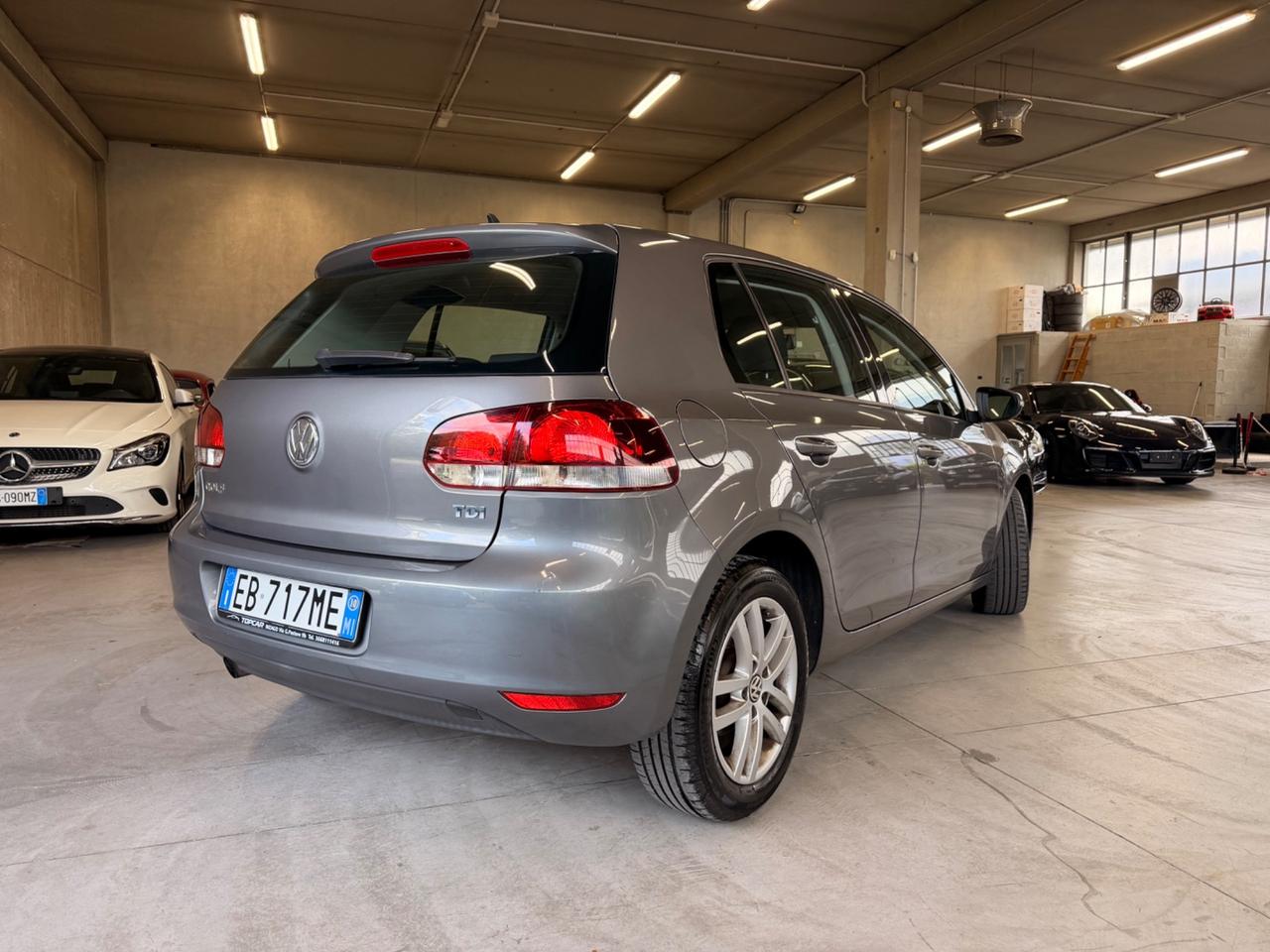 Volkswagen Golf 1.6 TDI DPF DSG 5p. Highline