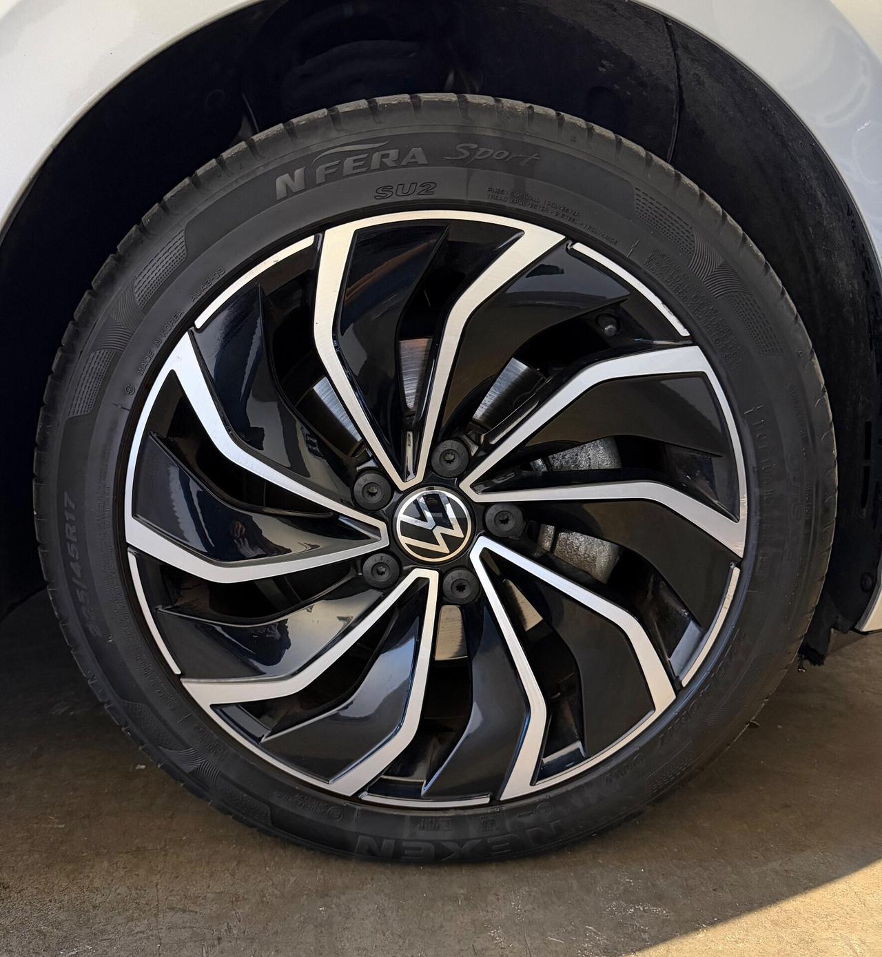 Volkswagen Golf 8 2.0 Tdi 115CV Life