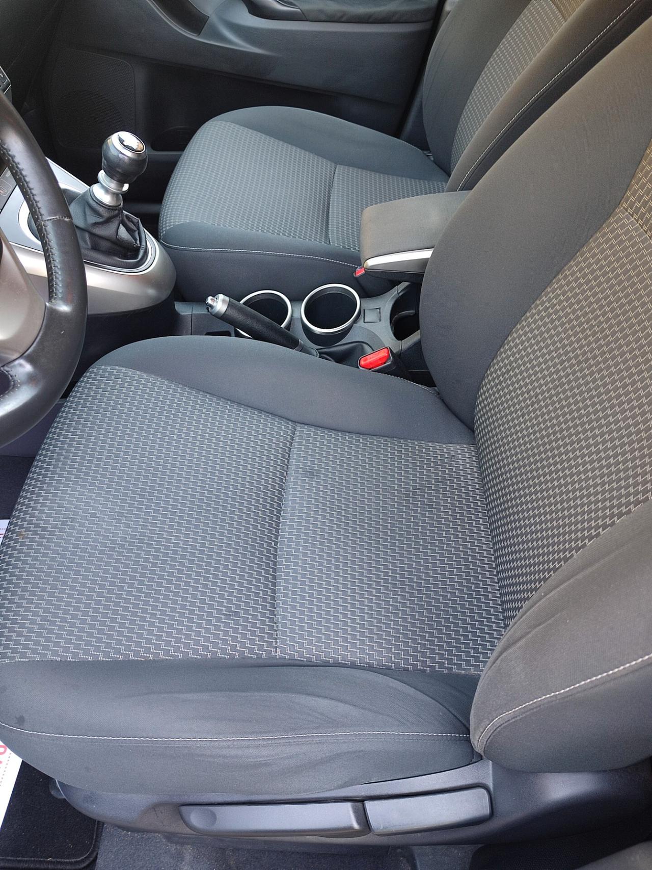 TOYOTA VERSO 2014 1.6DIESEL 7POSTI TETTO PANORAMICO