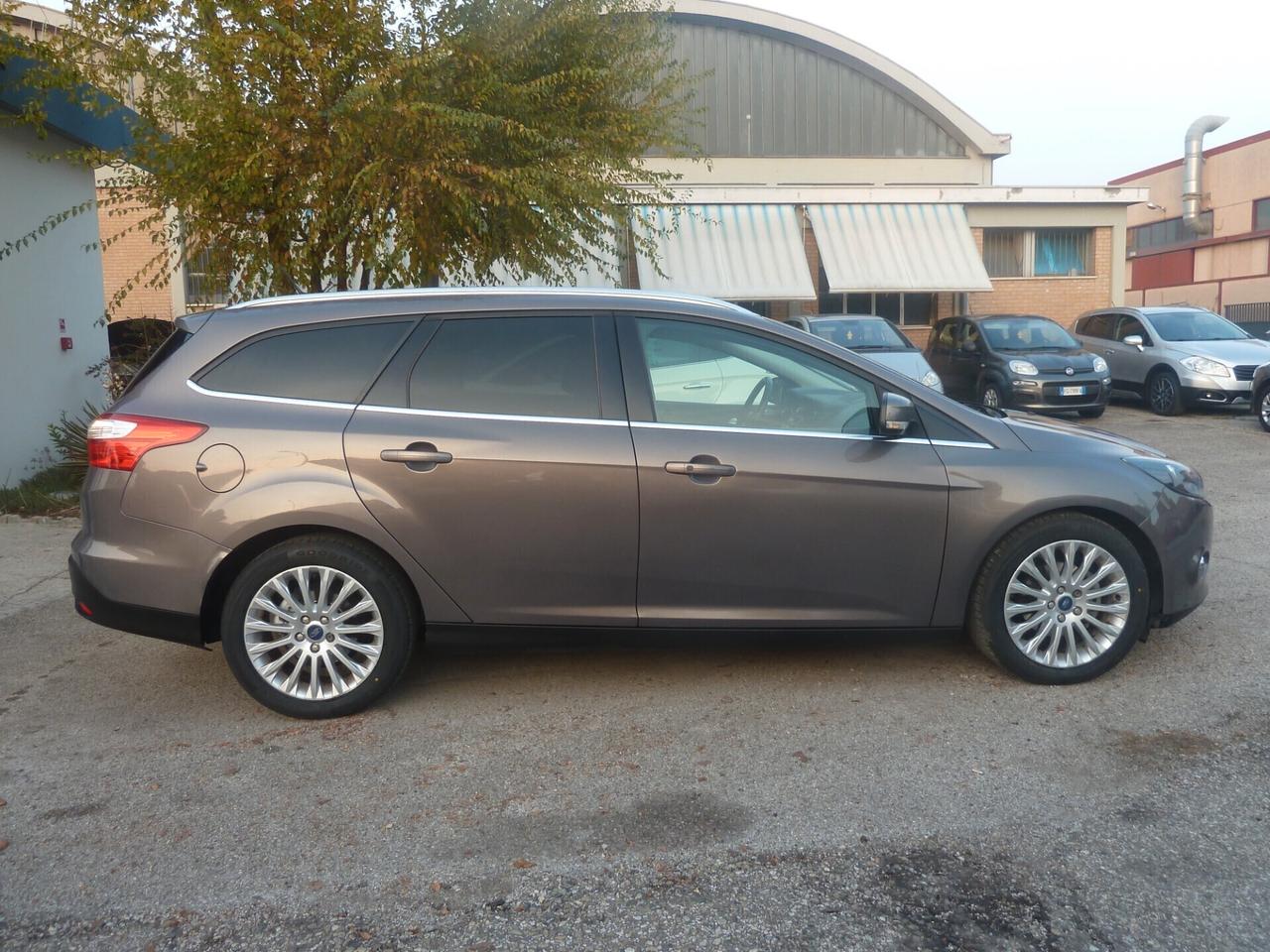 Ford Focus sw 1.6 TDCi 115 cv Titanium Ok Neopatentati